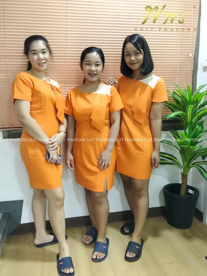 วิธีเลือกผ้าตัดชุดยูนิฟอร์มสำหรับพนักงานโรงงาน